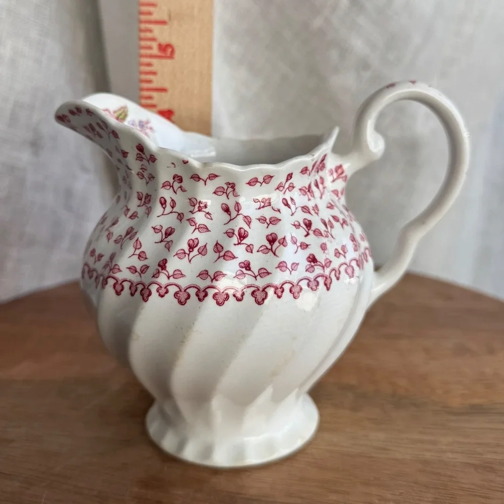 VTG Johnson Brothers Rose Bouquet Creamer White Red Floral Made in England